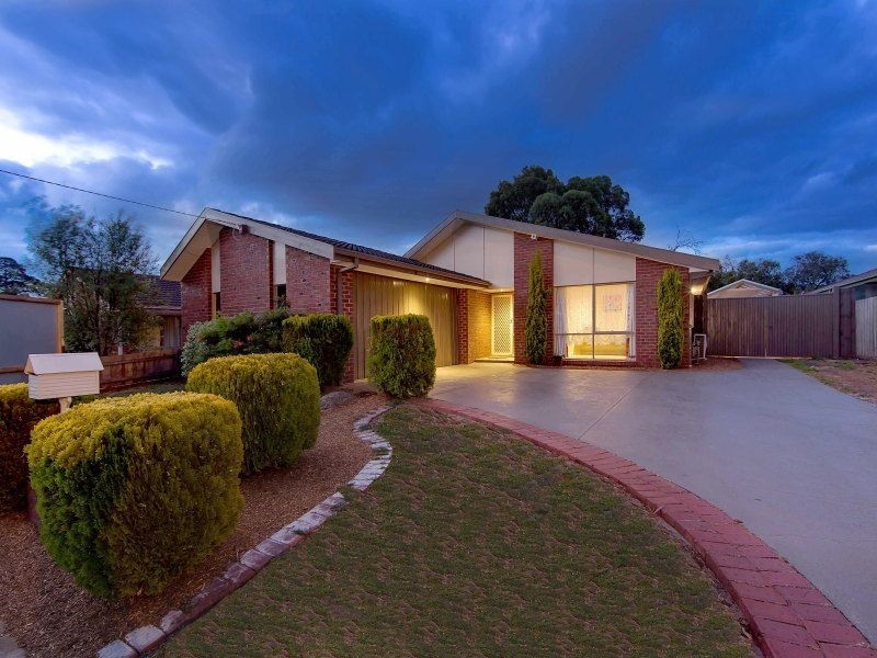 15 Bevnol Road, Langwarrin VIC 3910