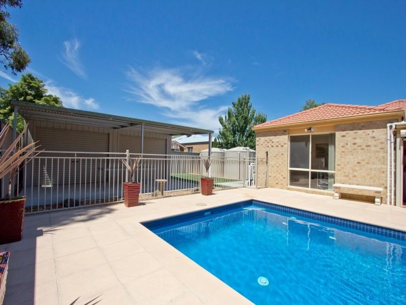 5 Morecroft Way, Langwarrin VIC 3910