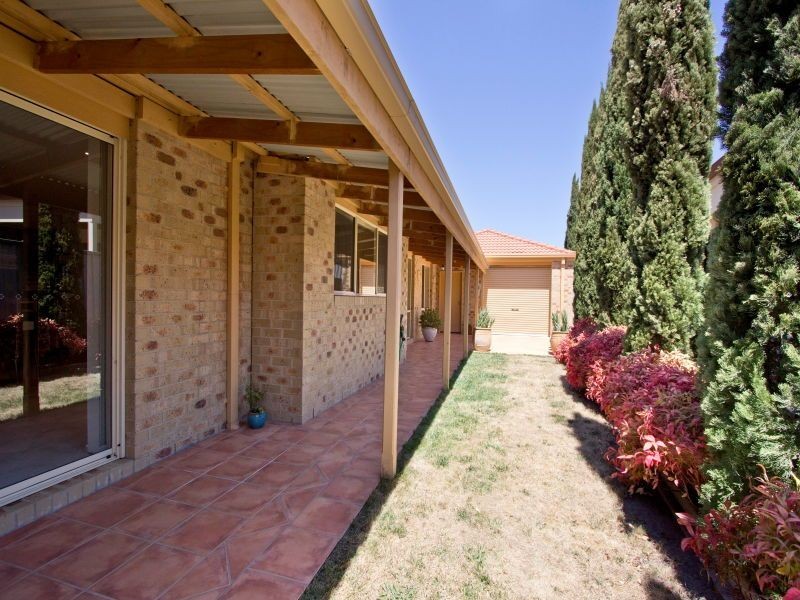 5 Morecroft Way, Langwarrin VIC 3910