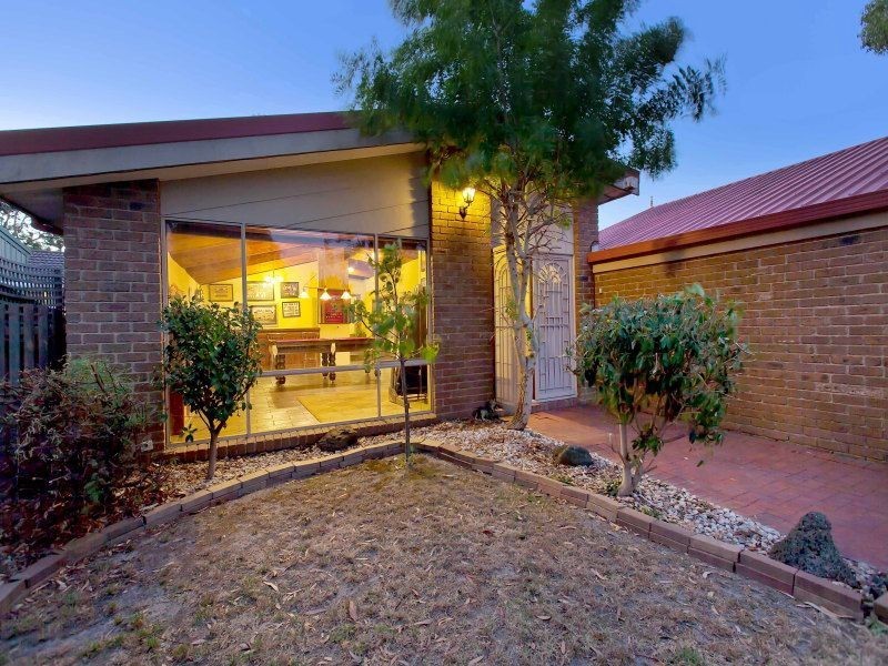 19 Elm Grove, Langwarrin VIC 3910