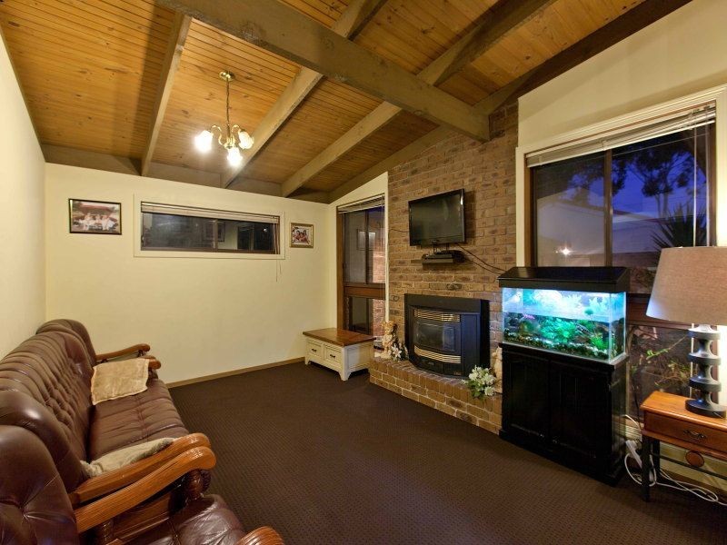 19 Elm Grove, Langwarrin VIC 3910