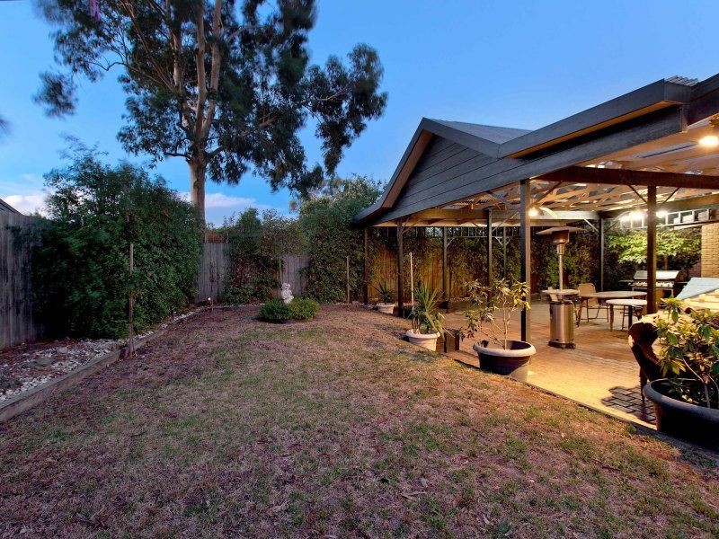 19 Elm Grove, Langwarrin VIC 3910