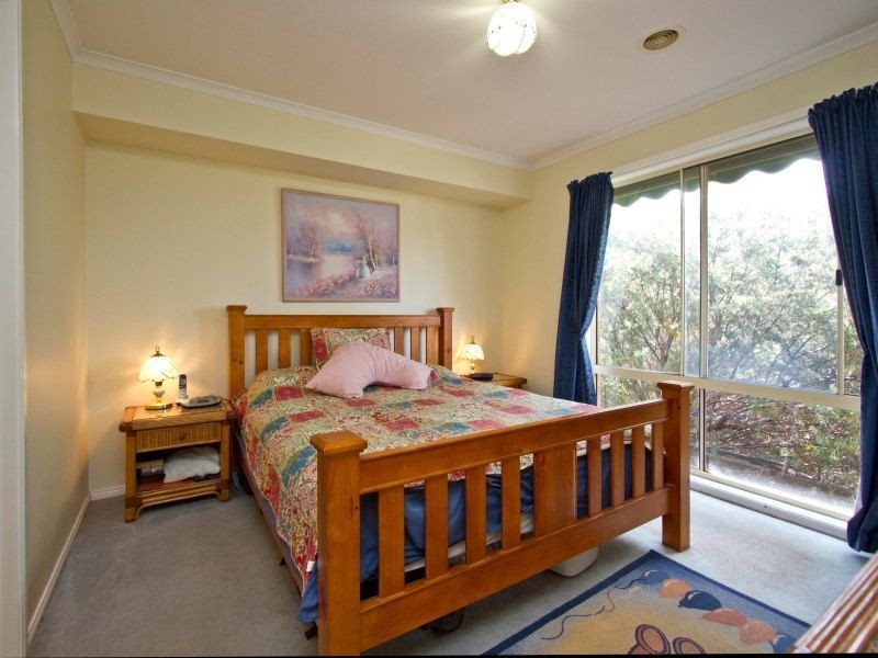 8 Lapwing Court, Langwarrin VIC 3910