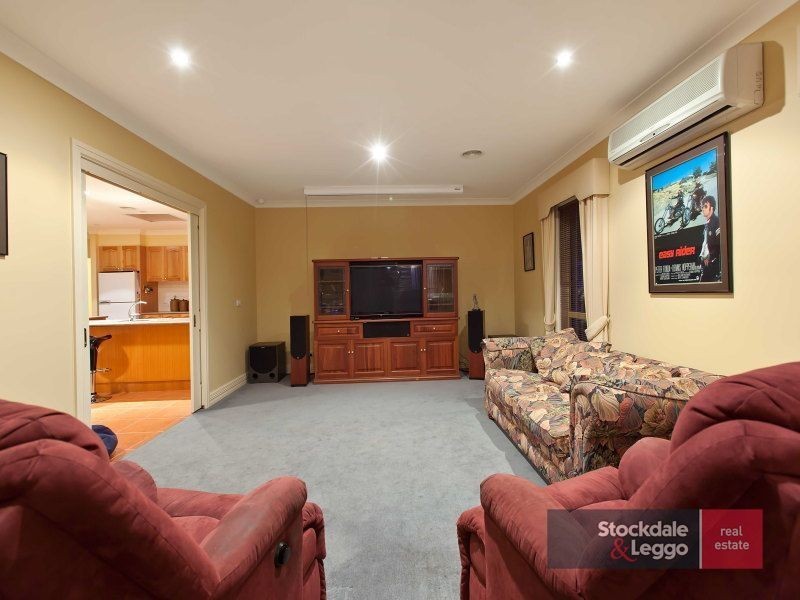 3 Emerald Crt, Langwarrin VIC 3910
