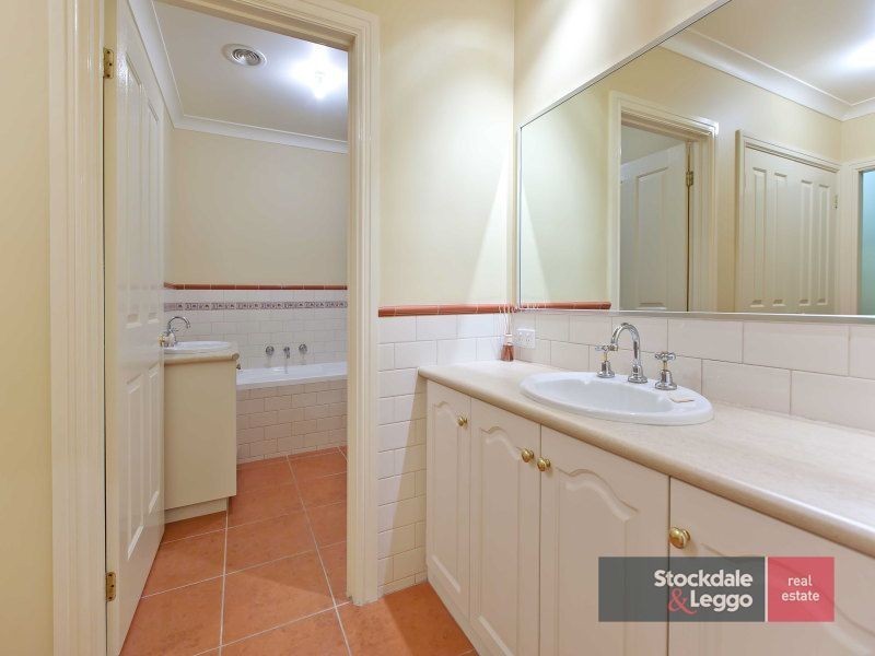 3 Emerald Crt, Langwarrin VIC 3910