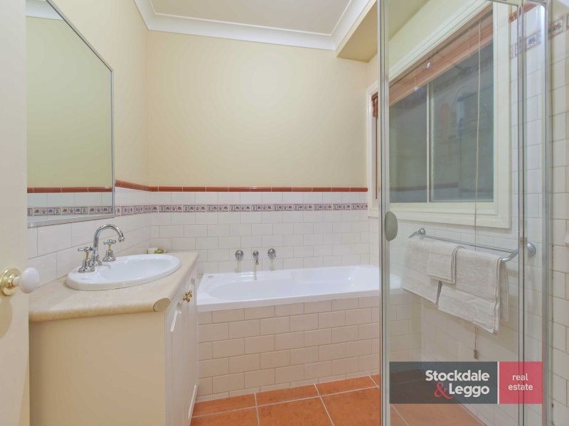 3 Emerald Crt, Langwarrin VIC 3910