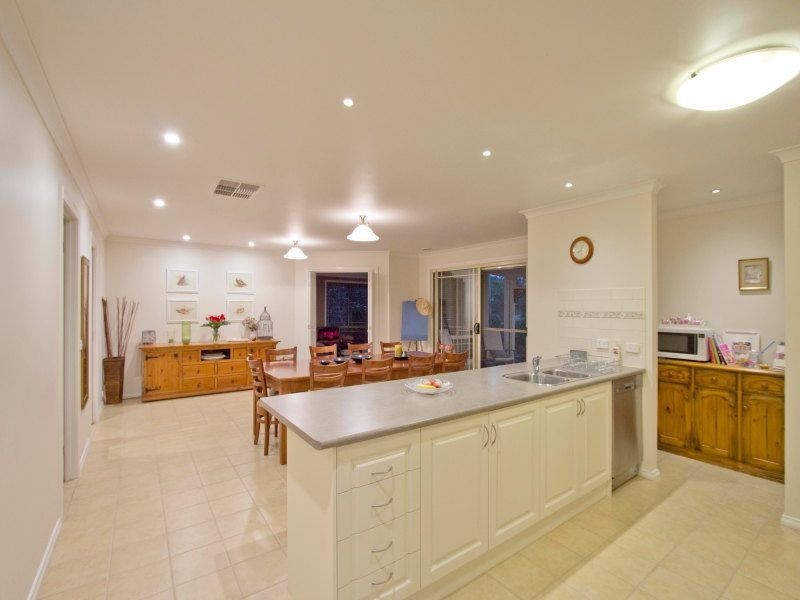 2 Yvonne Court, Langwarrin VIC 3910