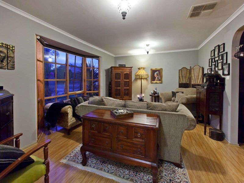 16 Tyrone Street, Langwarrin VIC 3910