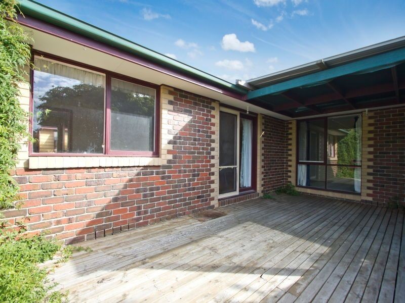 6 Tweed Court, Langwarrin VIC 3910