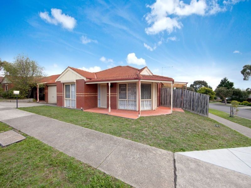 2 Monique Drive, Langwarrin VIC 3910