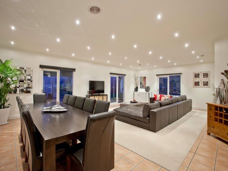 18 Bottlebrush Court, Langwarrin VIC 3910