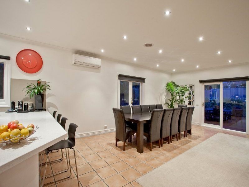 18 Bottlebrush Court, Langwarrin VIC 3910