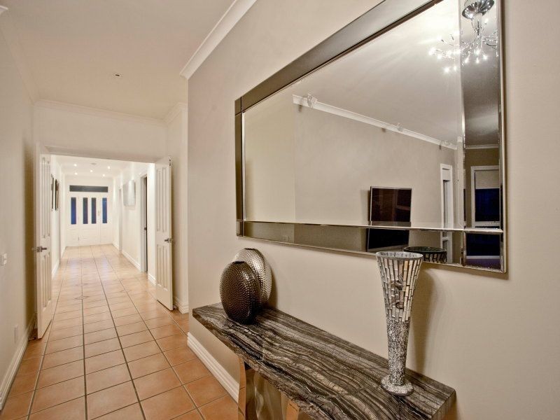 18 Bottlebrush Court, Langwarrin VIC 3910