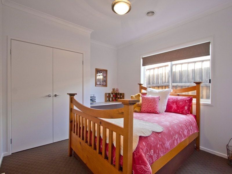 11 Pepperbush Crescent, Langwarrin VIC 3910