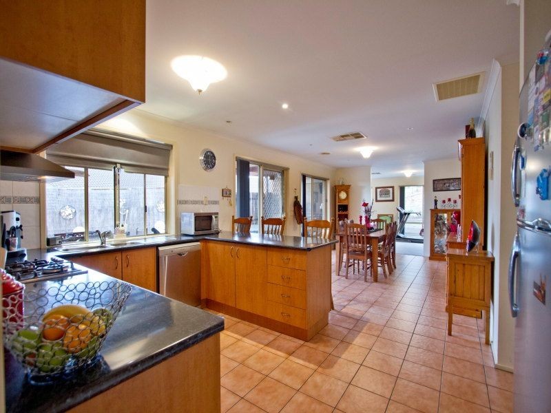 12 Panoramic Drive, Langwarrin VIC 3910