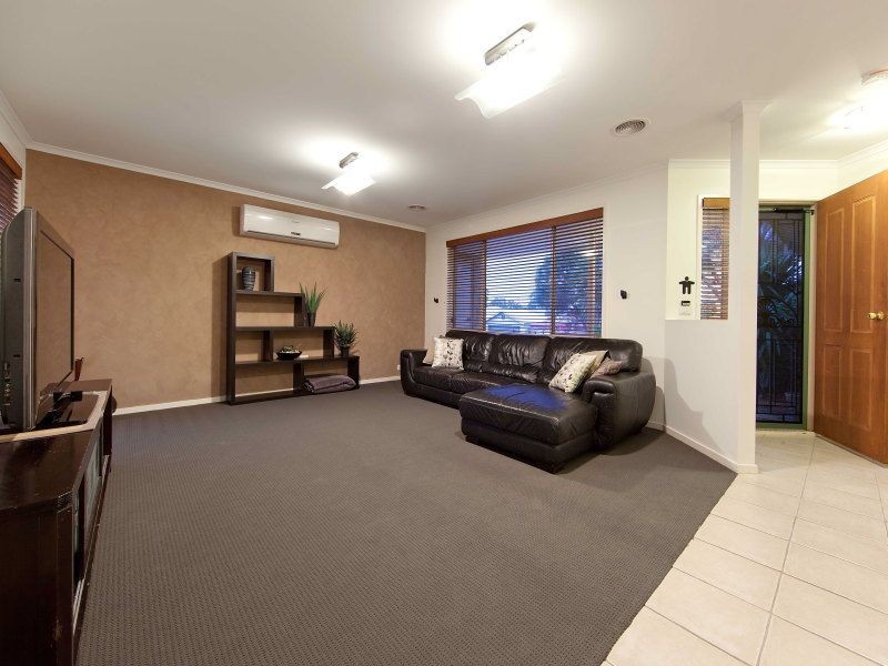 10 Trentham Way, Langwarrin VIC 3910