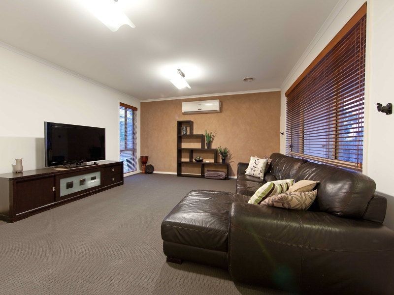 10 Trentham Way, Langwarrin VIC 3910