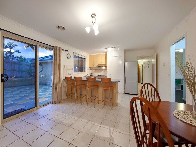 10 Trentham Way, Langwarrin VIC 3910