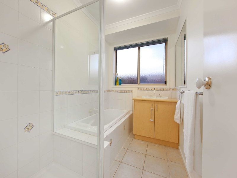 10 Trentham Way, Langwarrin VIC 3910