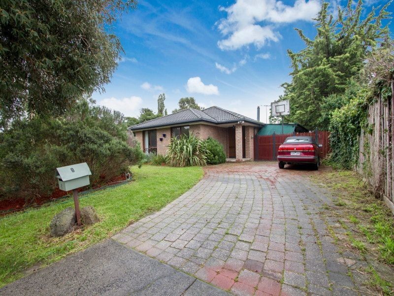 8 Clematis Court, Langwarrin VIC 3910