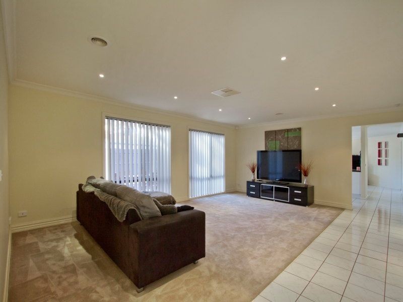 7 Ebony Drive, Langwarrin VIC 3910