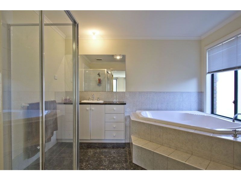 7 Ebony Drive, Langwarrin VIC 3910