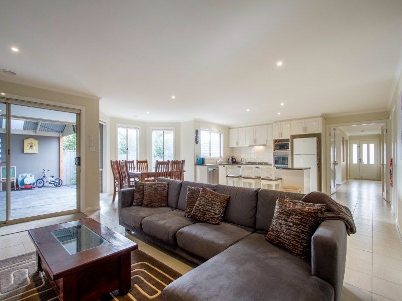 5 Sundew Drive, Langwarrin VIC 3910