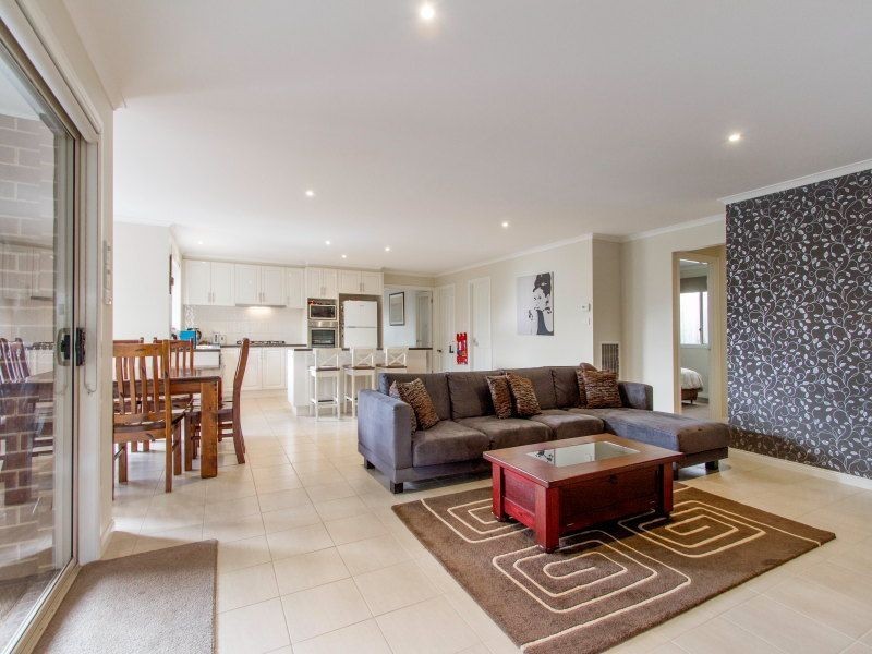 5 Sundew Drive, Langwarrin VIC 3910