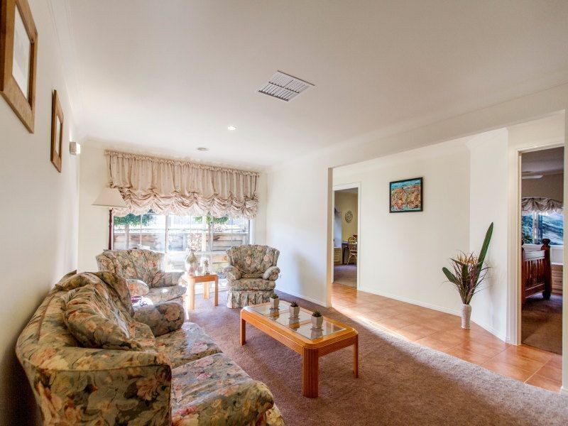 7 Yvonne Court, Langwarrin VIC 3910