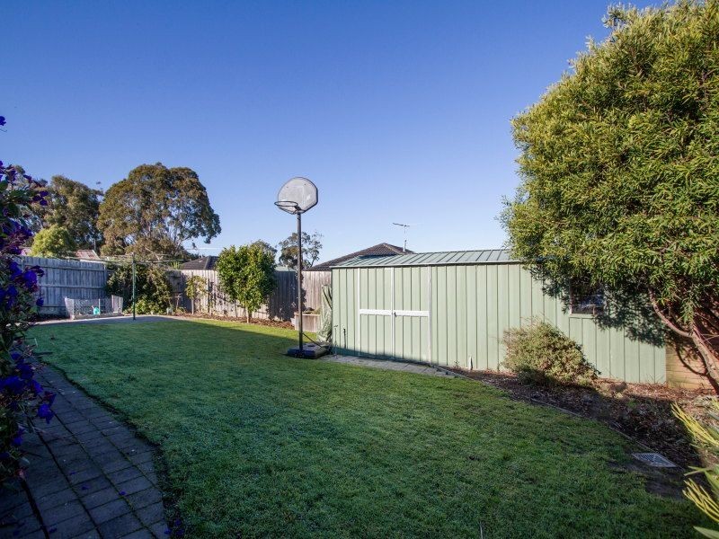 7 Yvonne Court, Langwarrin VIC 3910