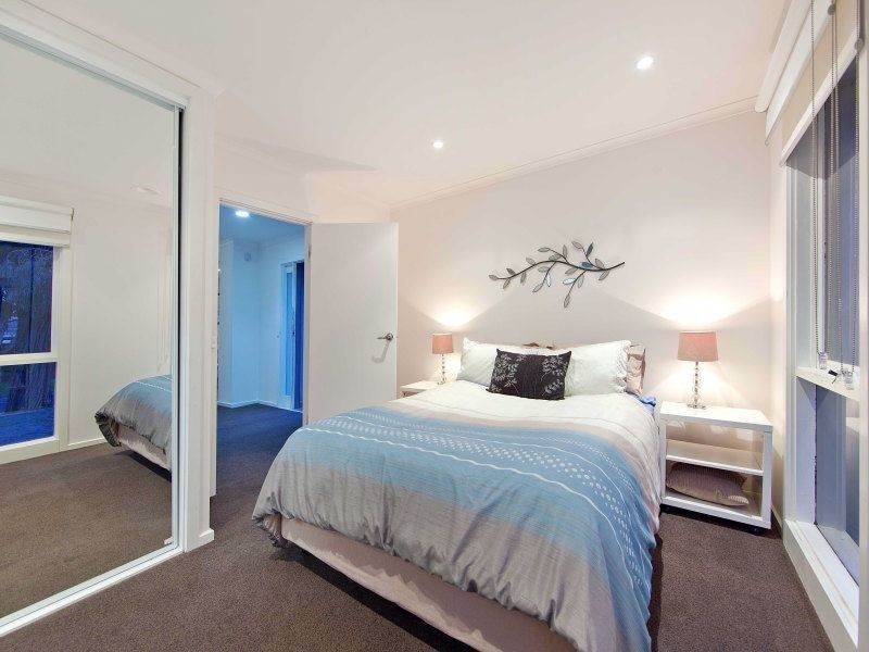 1 Lorraine Avenue, Langwarrin VIC 3910