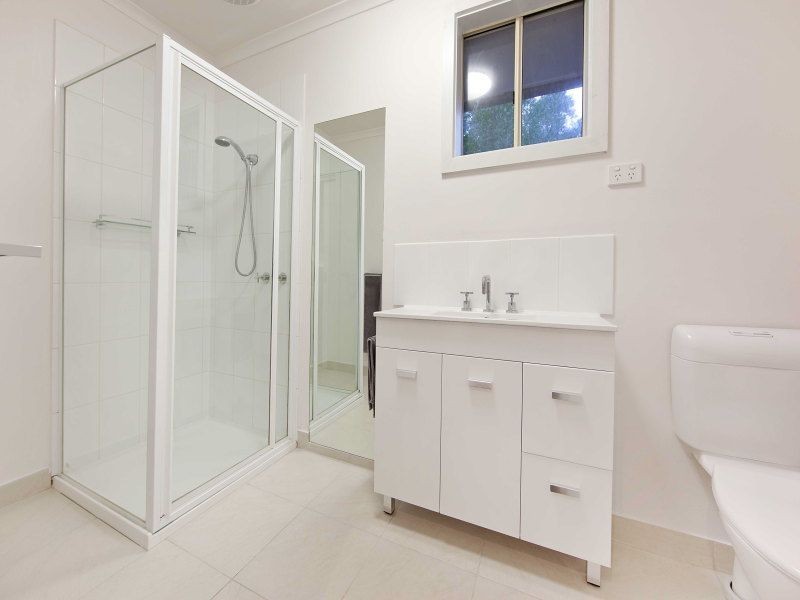 1 Lorraine Avenue, Langwarrin VIC 3910