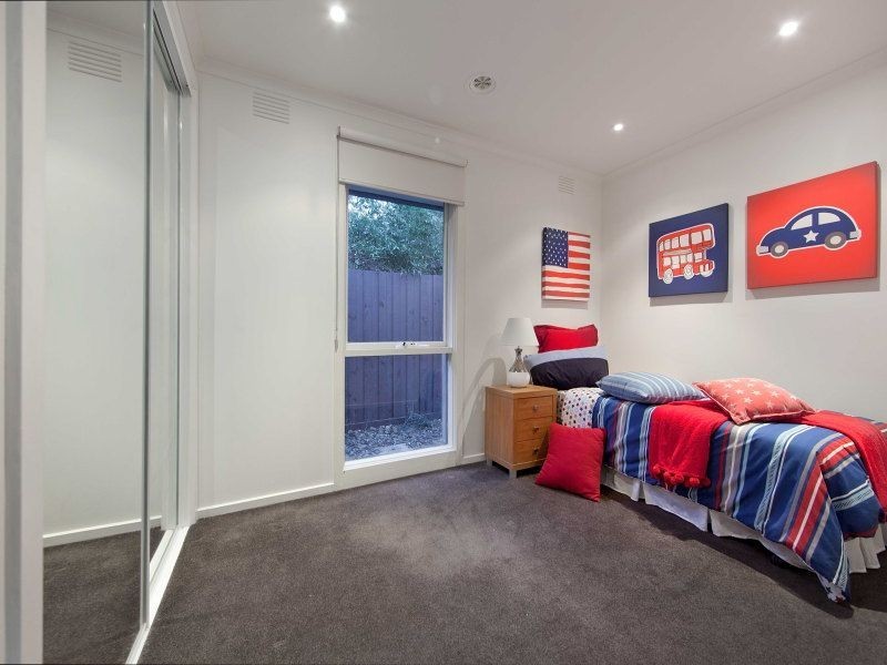 1 Lorraine Avenue, Langwarrin VIC 3910