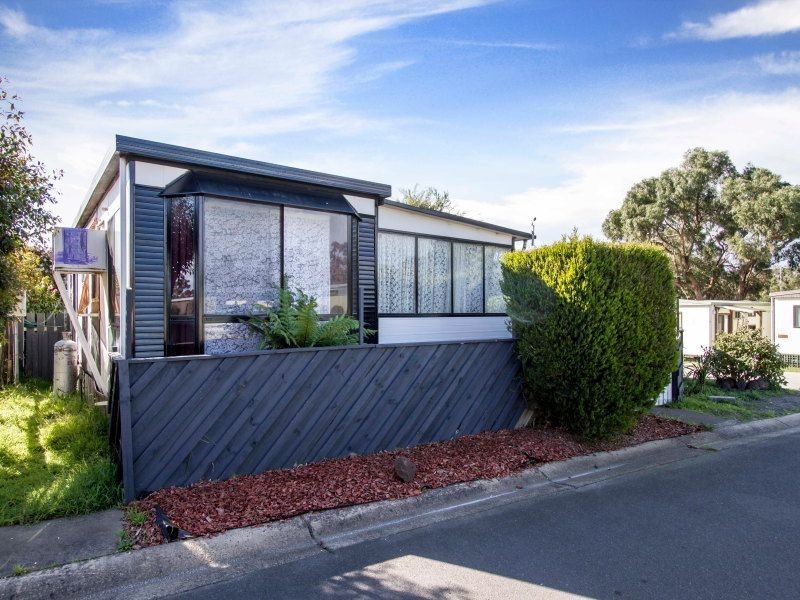 126/355 McClelland Drive, Langwarrin VIC 3910
