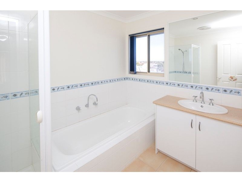 5 Bottlebrush Crt., Langwarrin VIC 3910