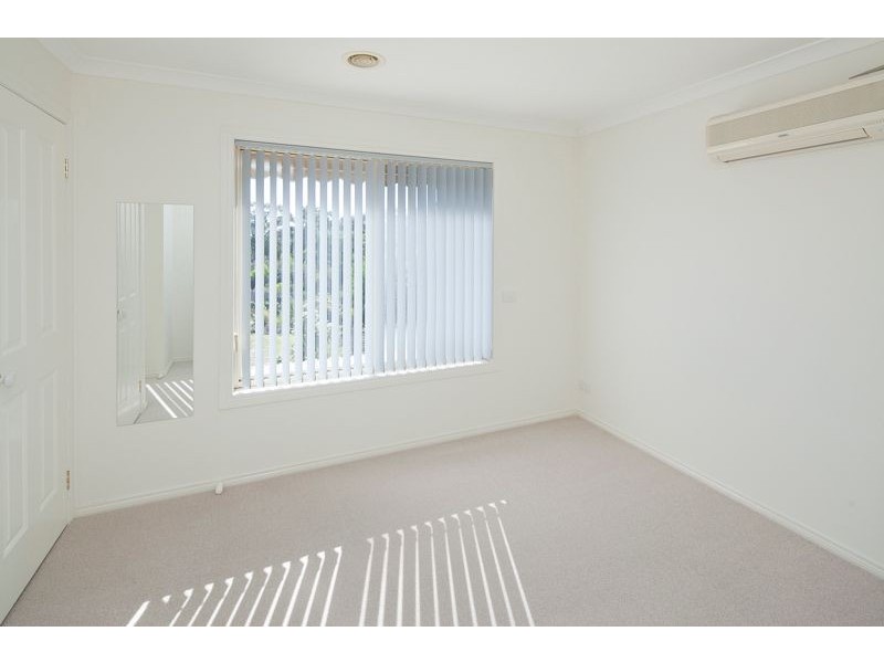 5 Bottlebrush Crt., Langwarrin VIC 3910