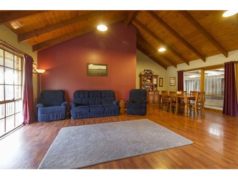 12 Stevens Road, Langwarrin VIC 3910