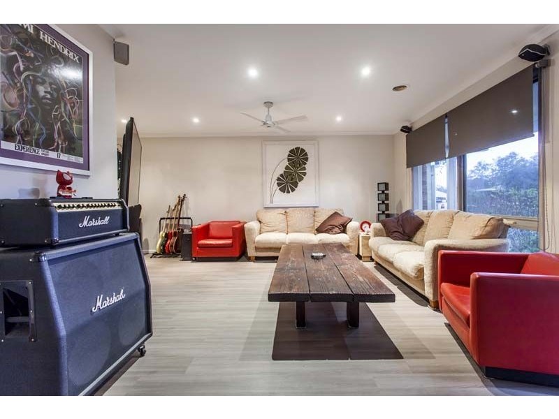 5 Warrin Rise, Langwarrin VIC 3910