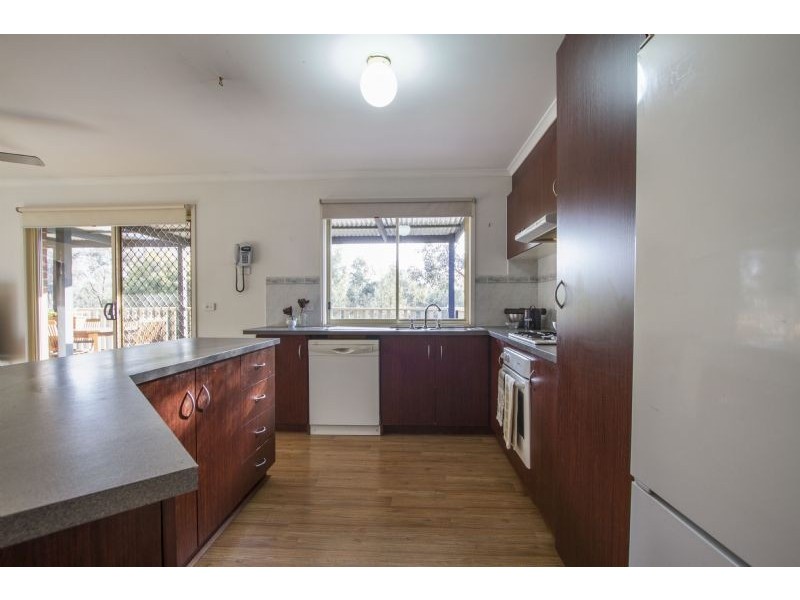 81 Gum Nut Drive, Langwarrin VIC 3910