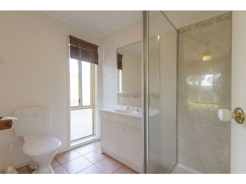 81 Gum Nut Drive, Langwarrin VIC 3910