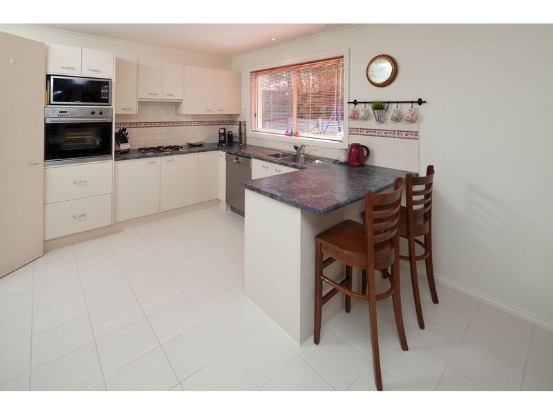 5 Jennifer Crt, Langwarrin VIC 3910