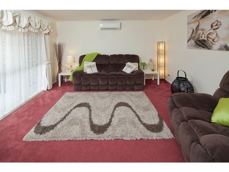 5 Jennifer Crt, Langwarrin VIC 3910