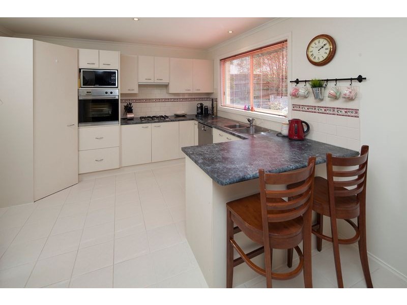 5 Jennifer Crt, Langwarrin VIC 3910