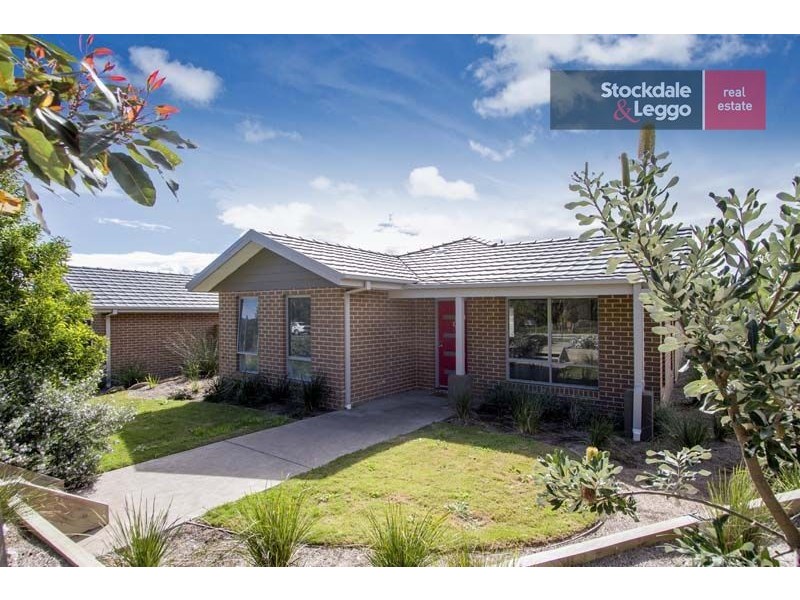 1/1 Warrenwood Place, Langwarrin VIC 3910
