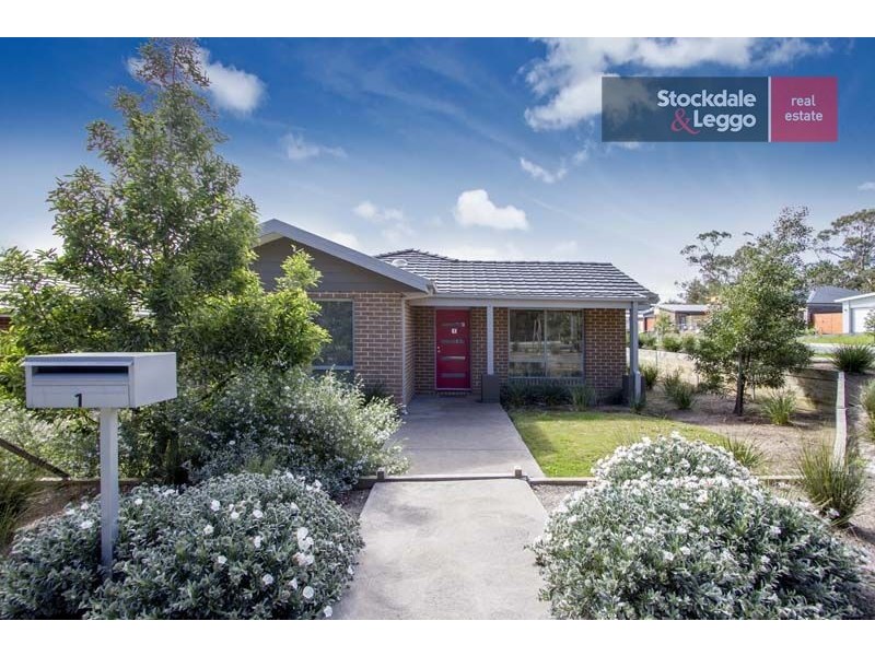 1/1 Warrenwood Place, Langwarrin VIC 3910