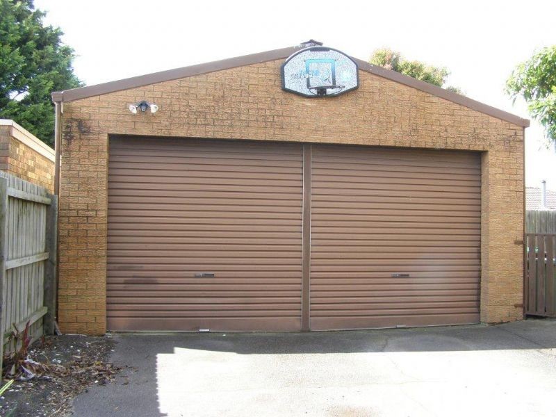 15 Marnebeck Crt, Cranbourne VIC 3977