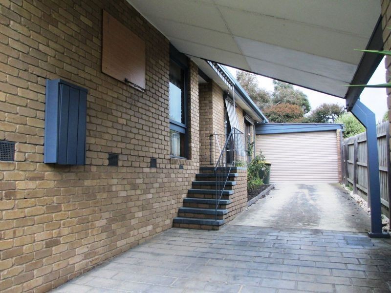 10 Zammit Court, Frankston VIC 3199