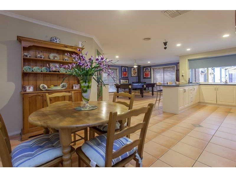 41 Huntingtower Crescent, Langwarrin VIC 3910