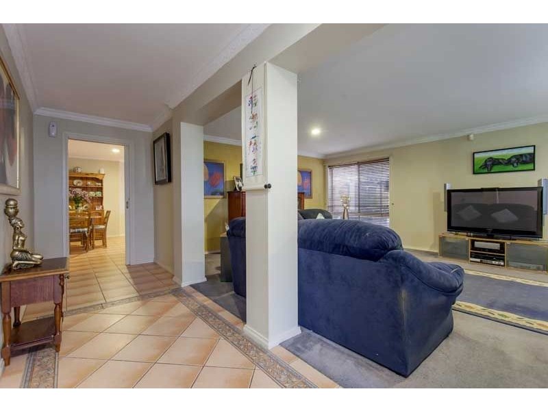 41 Huntingtower Crescent, Langwarrin VIC 3910