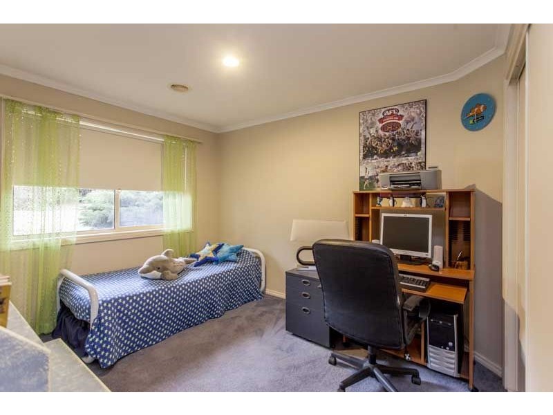 41 Huntingtower Crescent, Langwarrin VIC 3910